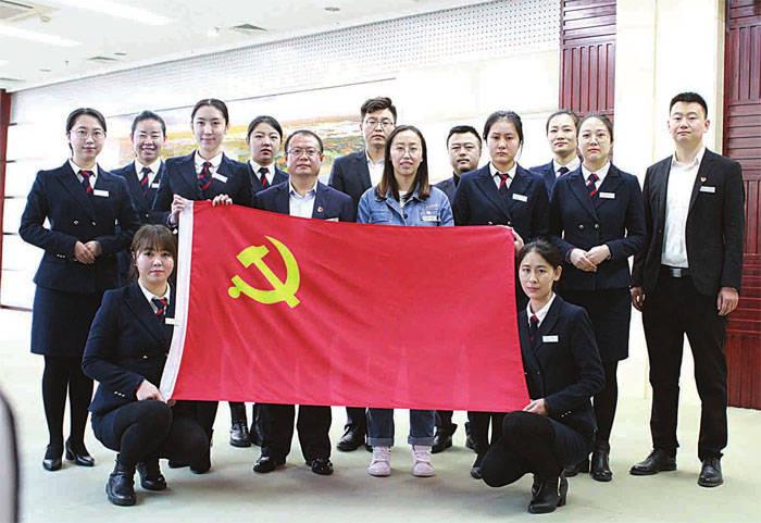 屠黍预言晋、中山、周先后而亡，不完全符合史实，却吓坏了周威公